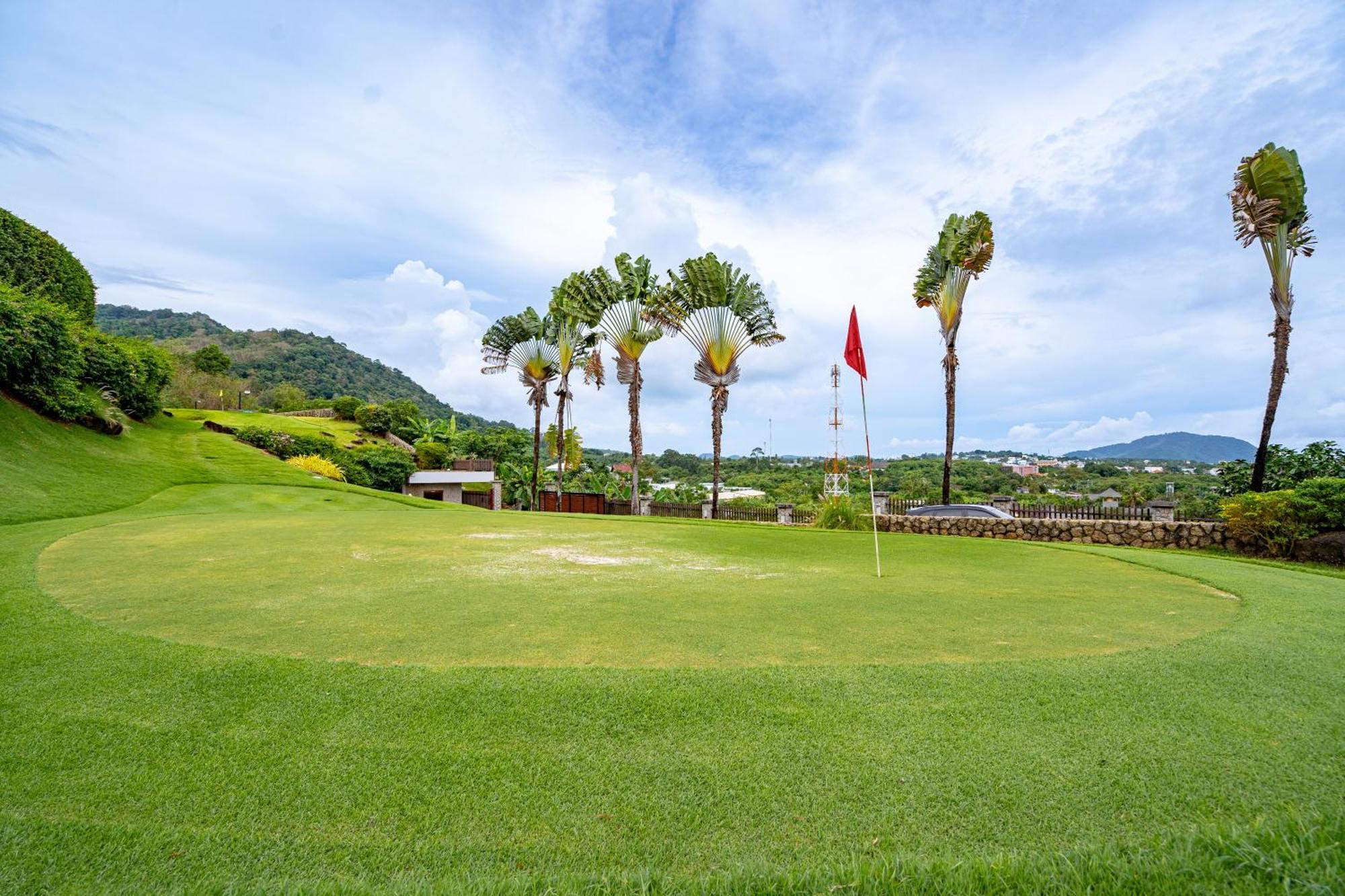 Royal Legacy Private Villa With Private Golf Course Пхукет Экстерьер фото